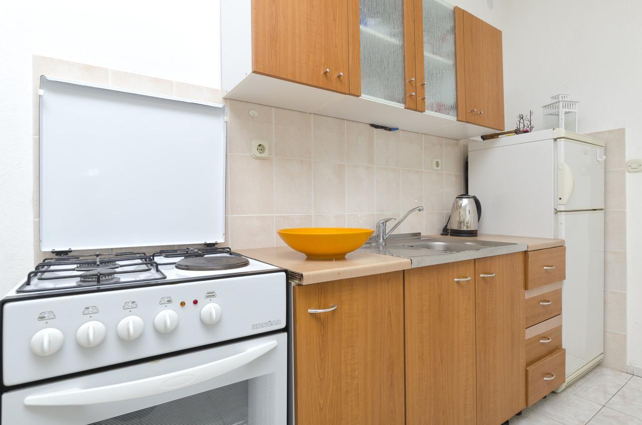Apartments Helena Иван-Долац Экстерьер фото